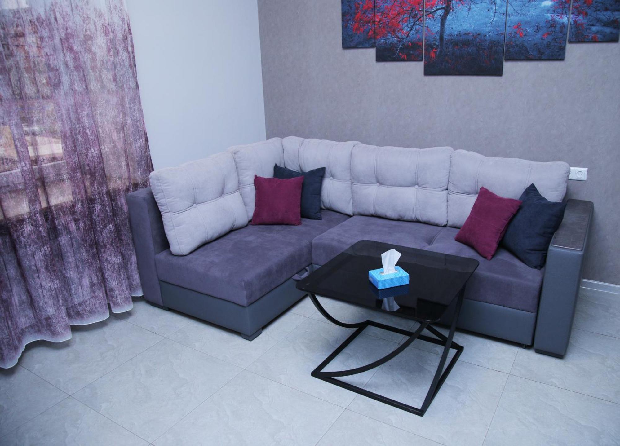 יירבאן "Royal" Apartment #2 מראה חיצוני תמונה